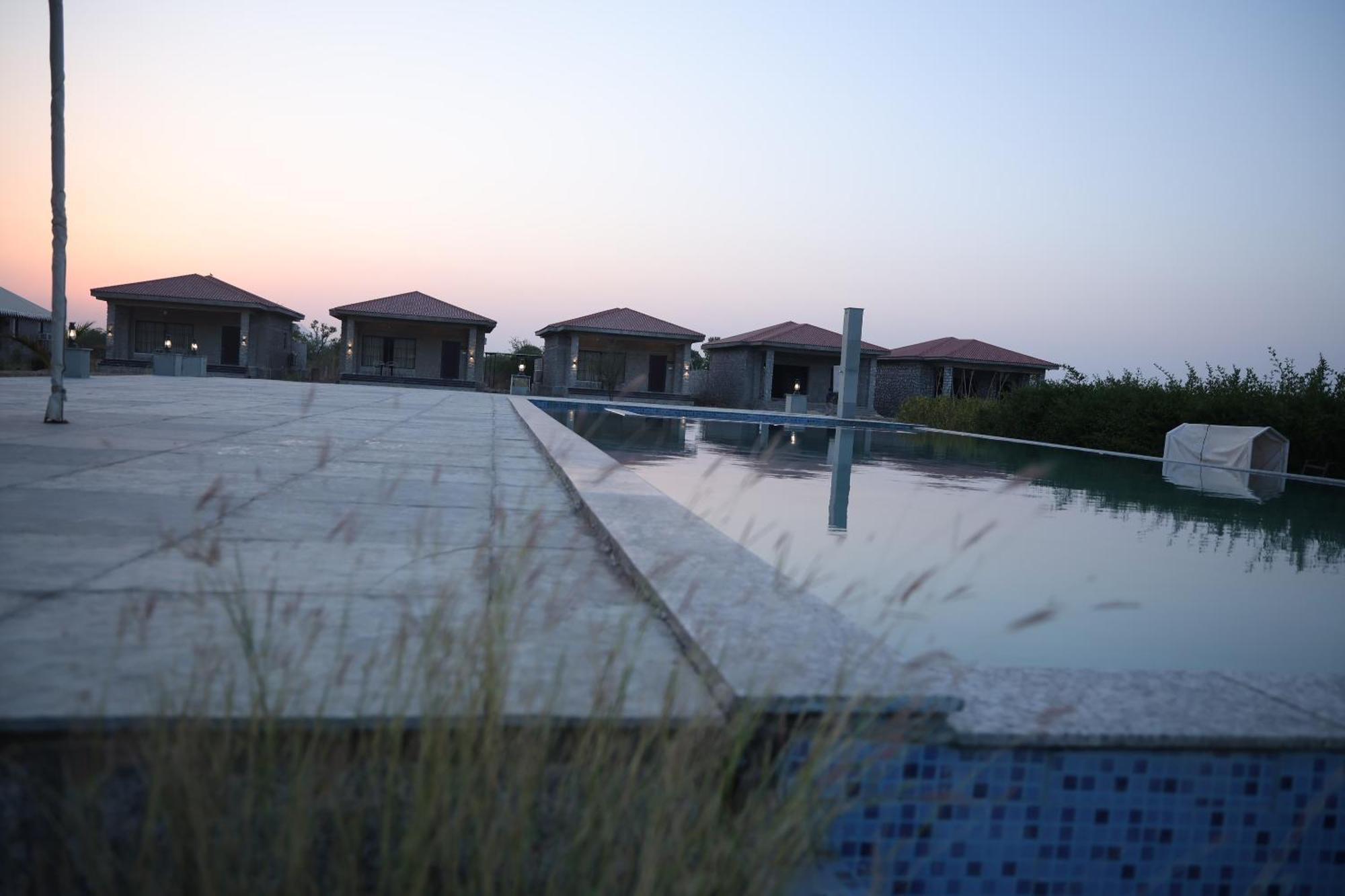 Jawai Bera Leopard Camp Hotel Exterior photo