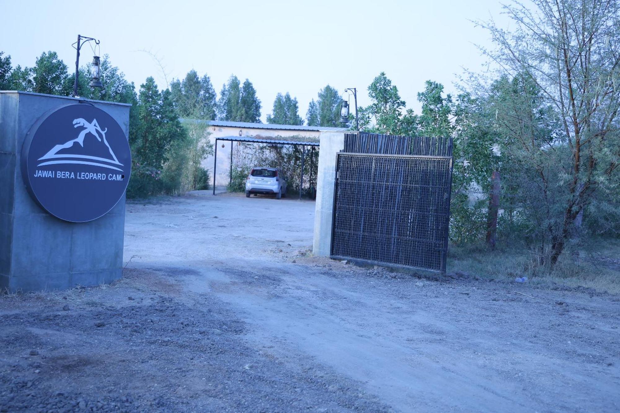 Jawai Bera Leopard Camp Hotel Exterior photo